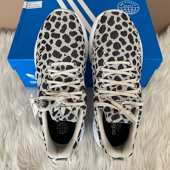 {ADIDAS} Swift Run 22 W in Leopard Print - Women's 8 NWT - Picture 5 of 6